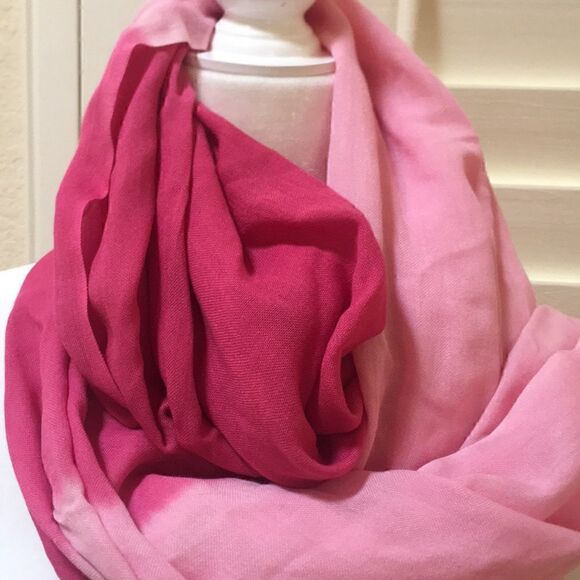 Scarf Wrap Nepali by TDM - Picture 1 of 9